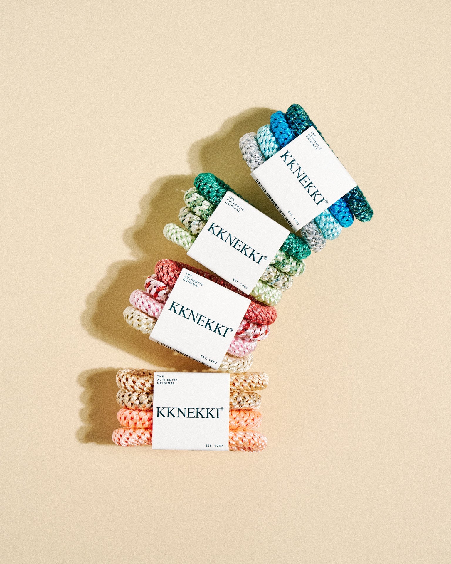 BUNDLE 64 • 4 HAIR TIES